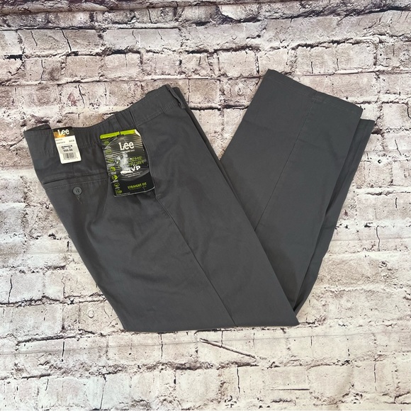 Lee Pants Lee Mens Extreme Motion Gray Straight Fit Tapered Leg